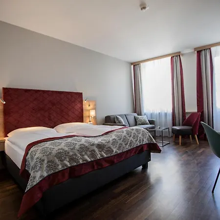 Hotell Elefant Family Business