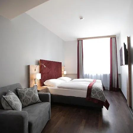 Elefant Family Business