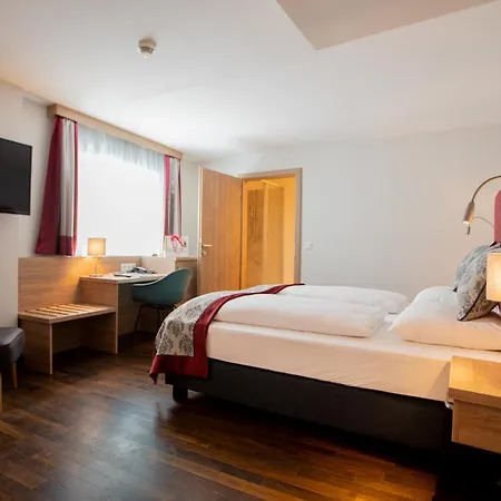 Elefant Family Business