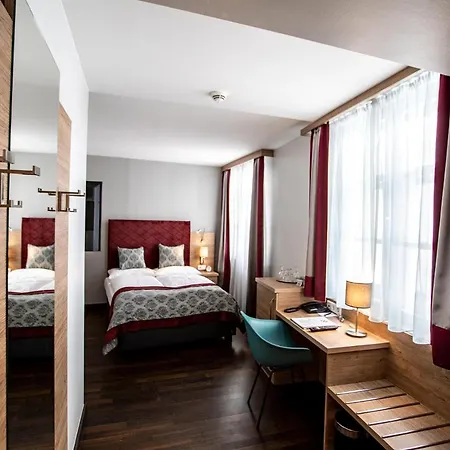 Elefant Family Business Hotell